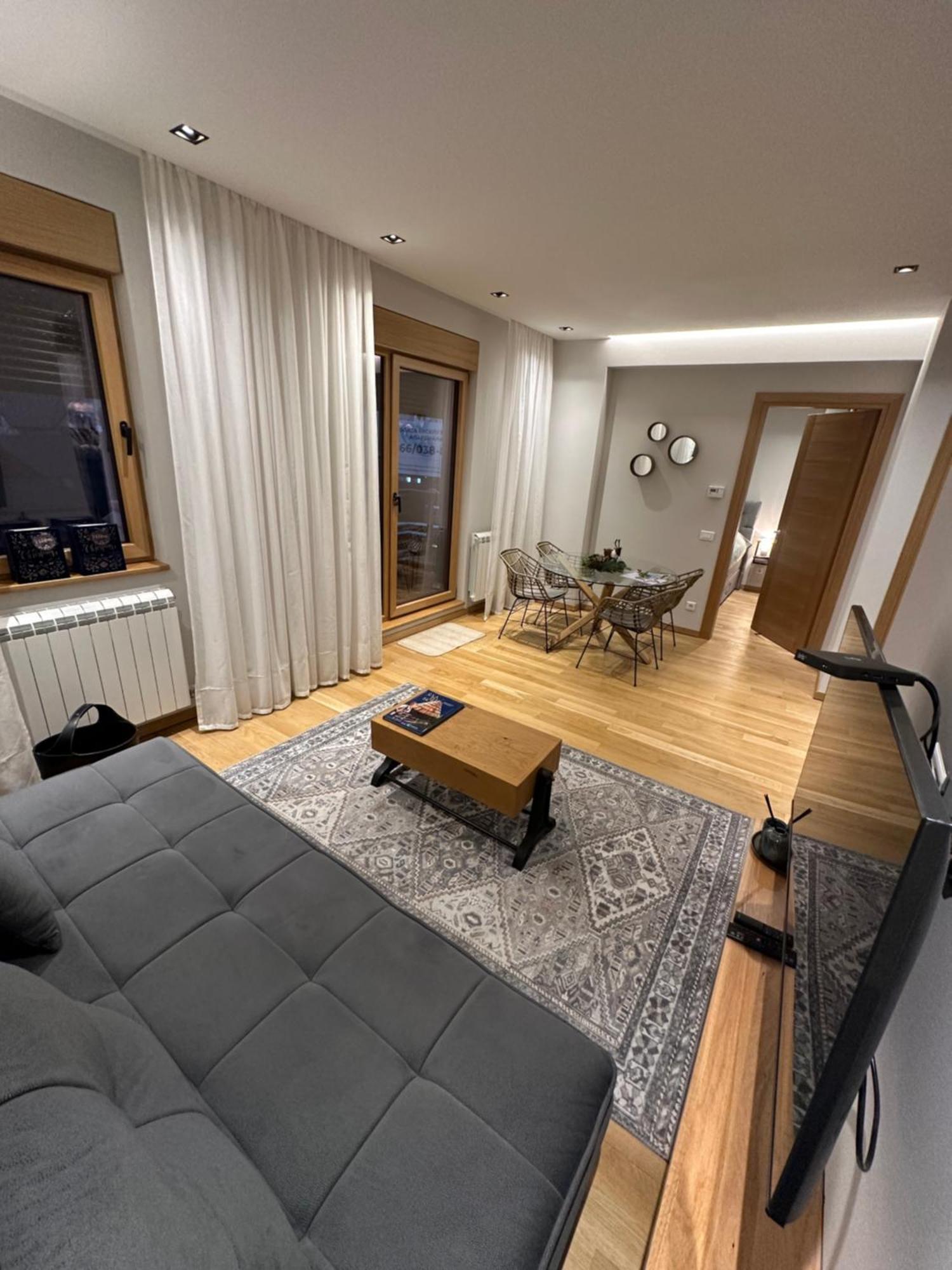 Kalman Luka Apartament *